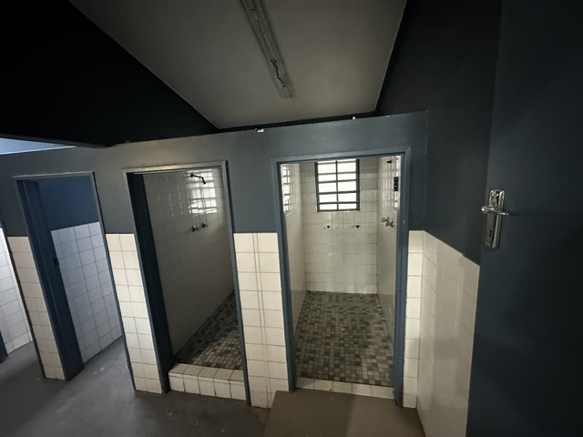 To Let Commercial Property for Rent in Paarden Eiland Western Cape
